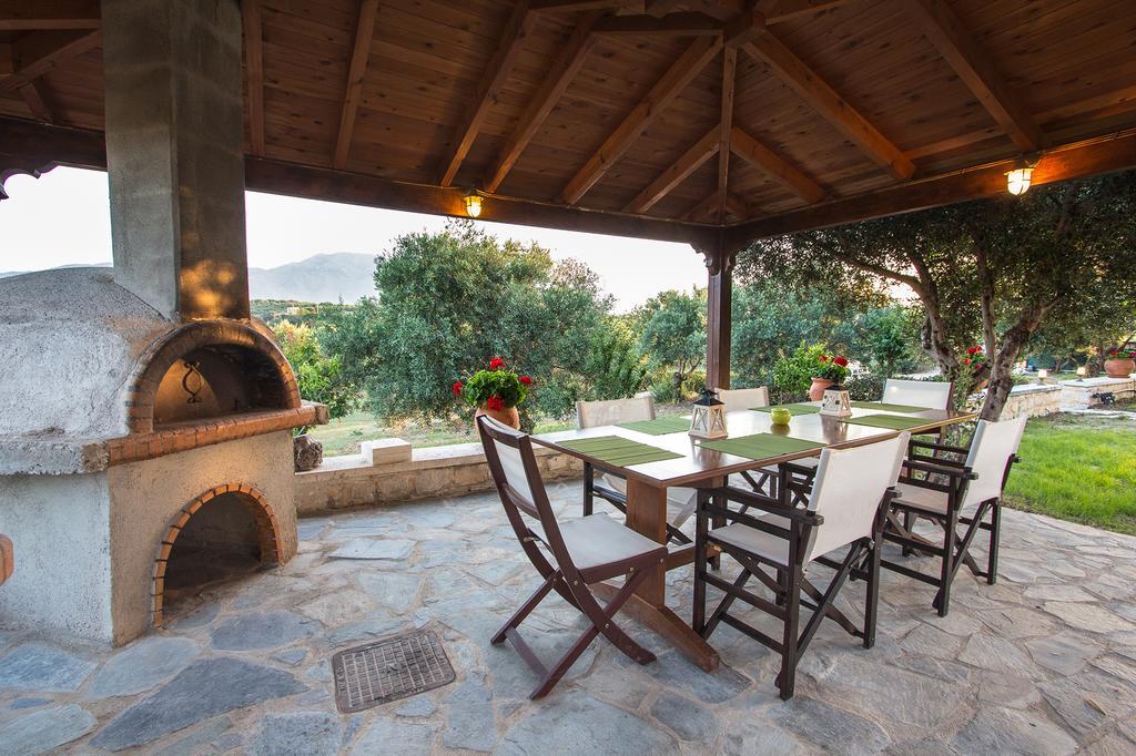Villa Manoutsio Episkopi-Chania Exterior photo